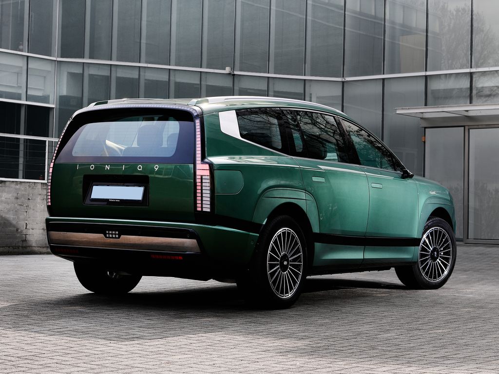 Hyundai IONIQ 9