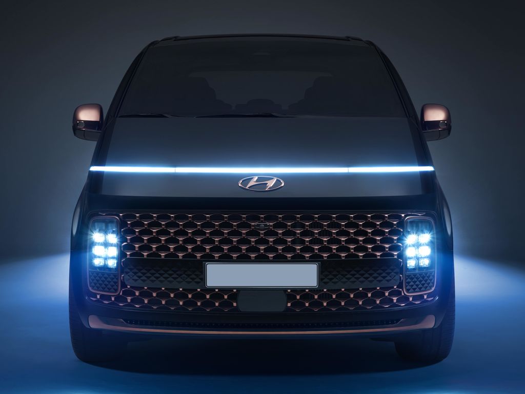 Hyundai STARIA Full Hybrid