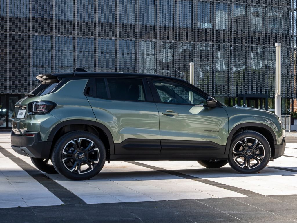 Jeep Avenger e-Hybrid