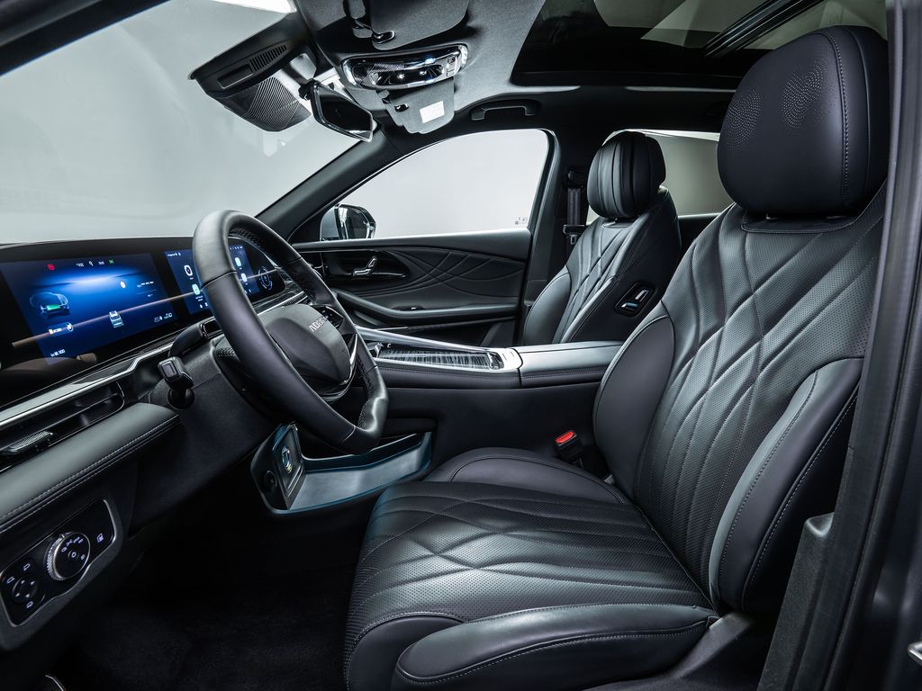 OMODA 9 Super Hybrid