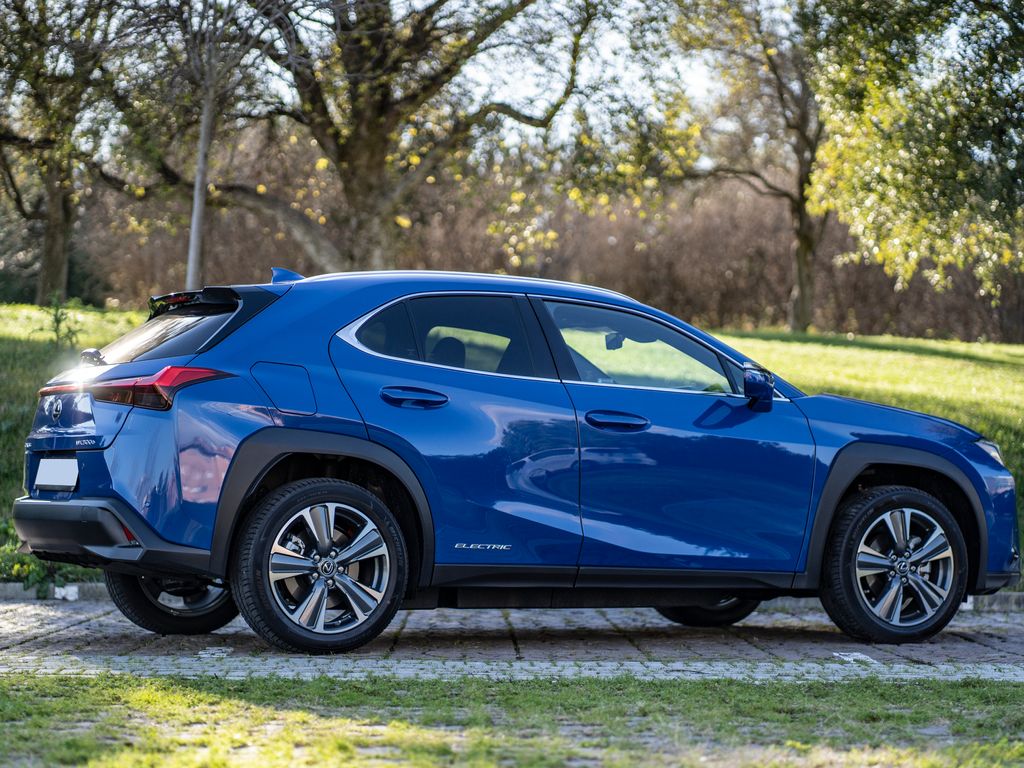 Lexus UX Full Electric