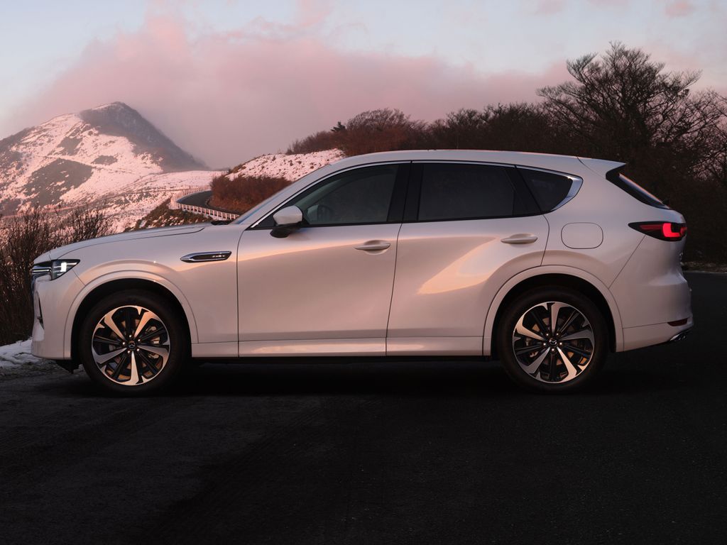 Mazda Nuova CX-60