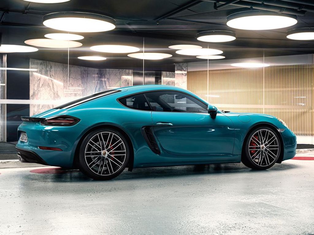 Porsche 718 Cayman