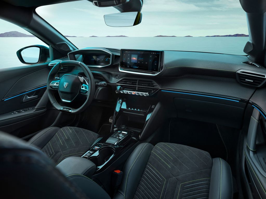 Peugeot e-208