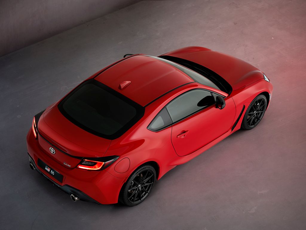 Toyota Nuova GR86