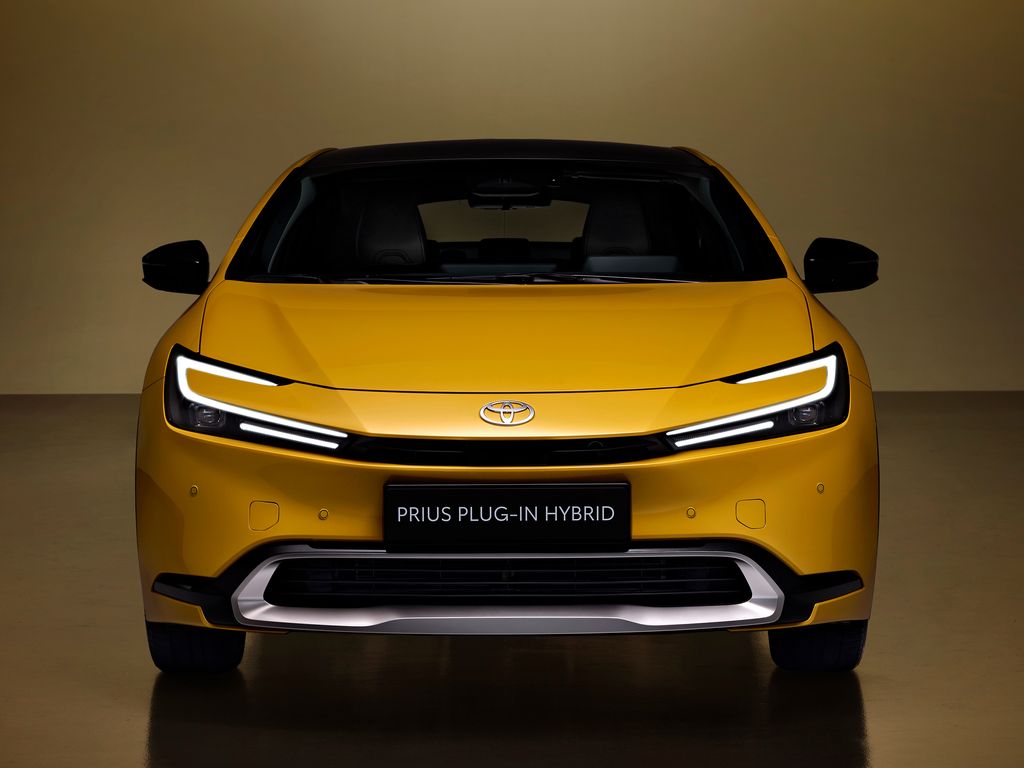 Toyota Nuova Prius Plug-in