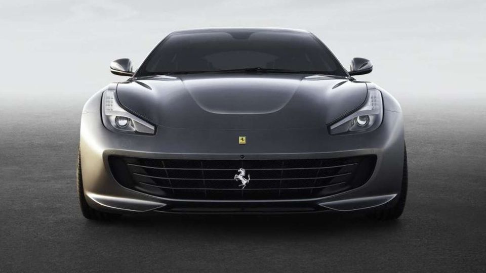 Descubre el nuevo Ferrari GTC4 Lusso: una nueva experiencia