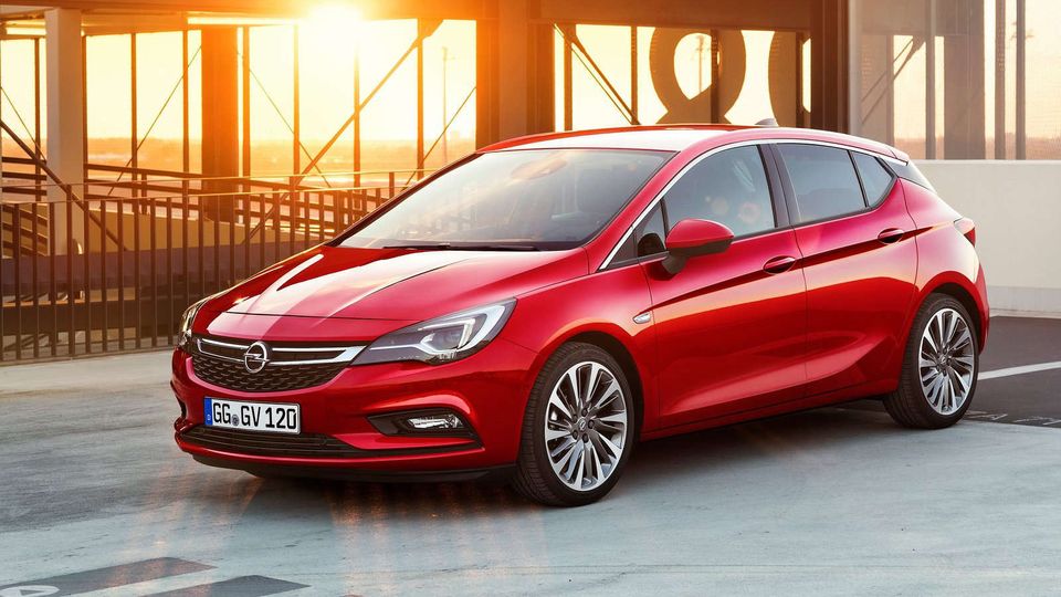 Opel Astra 2016: una berlina compatta tutta nuova