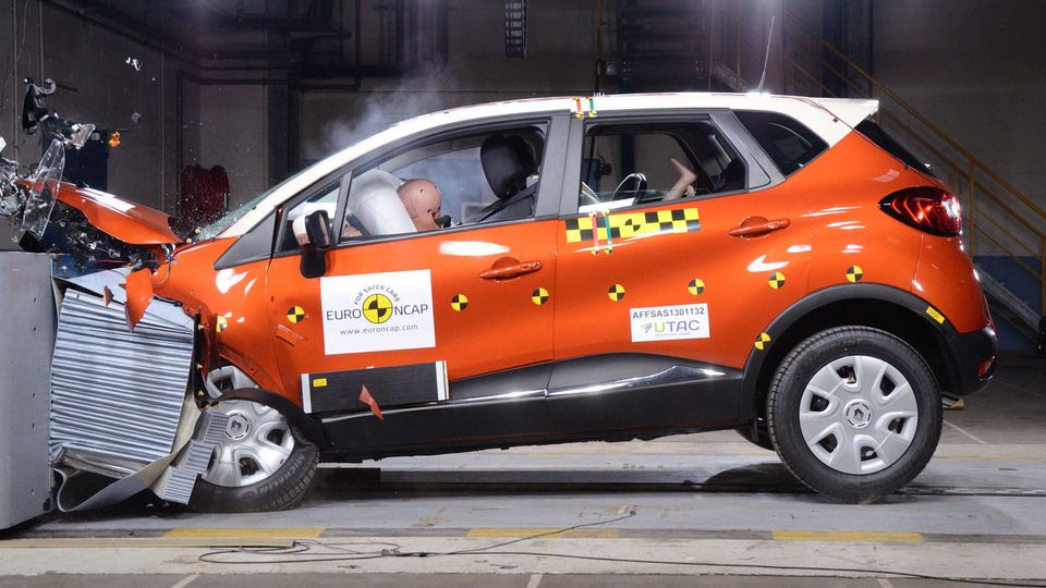 TOP 10 Euro NCAP: classifica auto più sicure del 2015