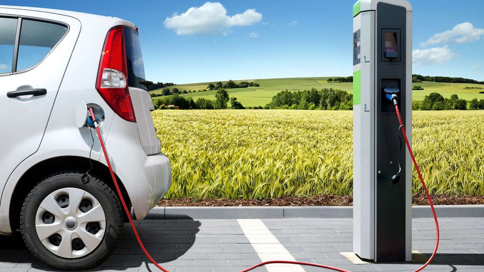 100% green? Ecco le auto elettriche più vendute in Italia