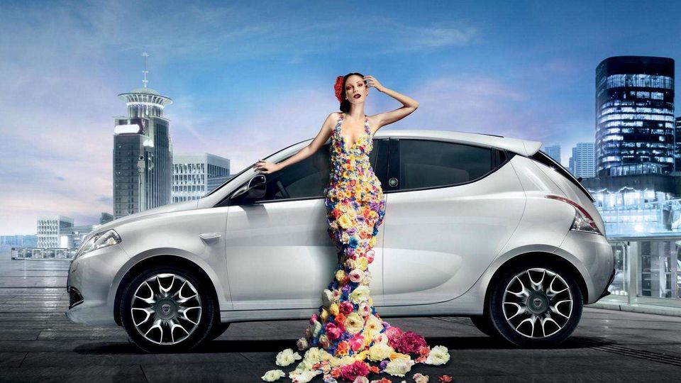 Lancia Ypsilon Ecochic: guida eco, vivi chic