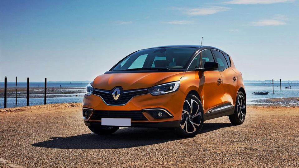 SUPERCUT! Renault taglia i prezzi, ma solo a luglio