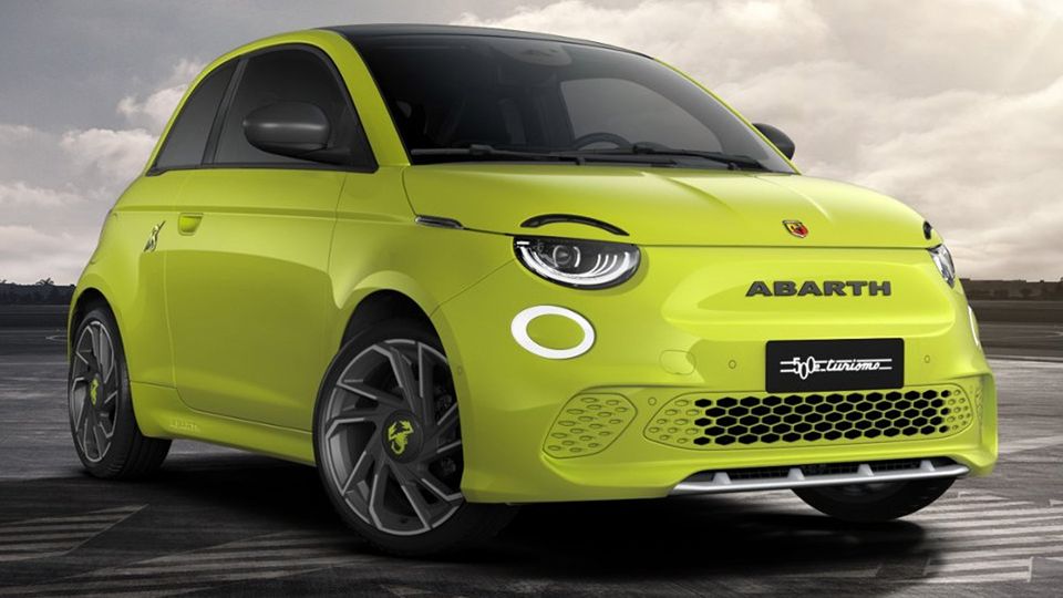 Abarth 500e: un’esperienza di guida eccezionale