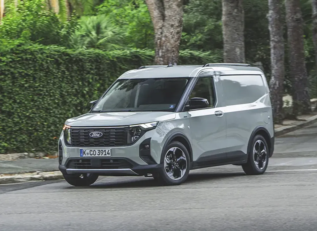 Ford Nueva Transit Courier 3 puertas