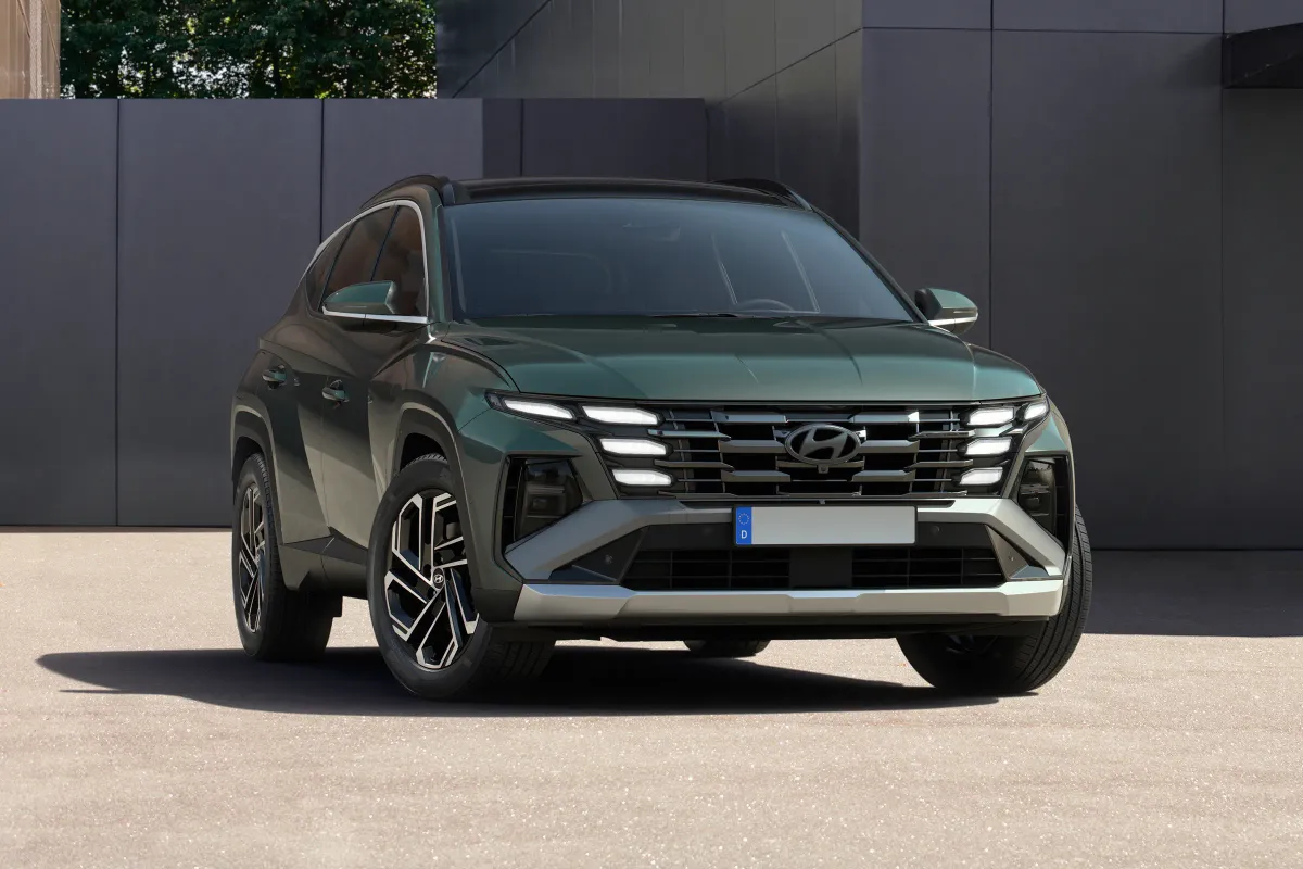 Hyundai Nouveau TUCSON Hybrid