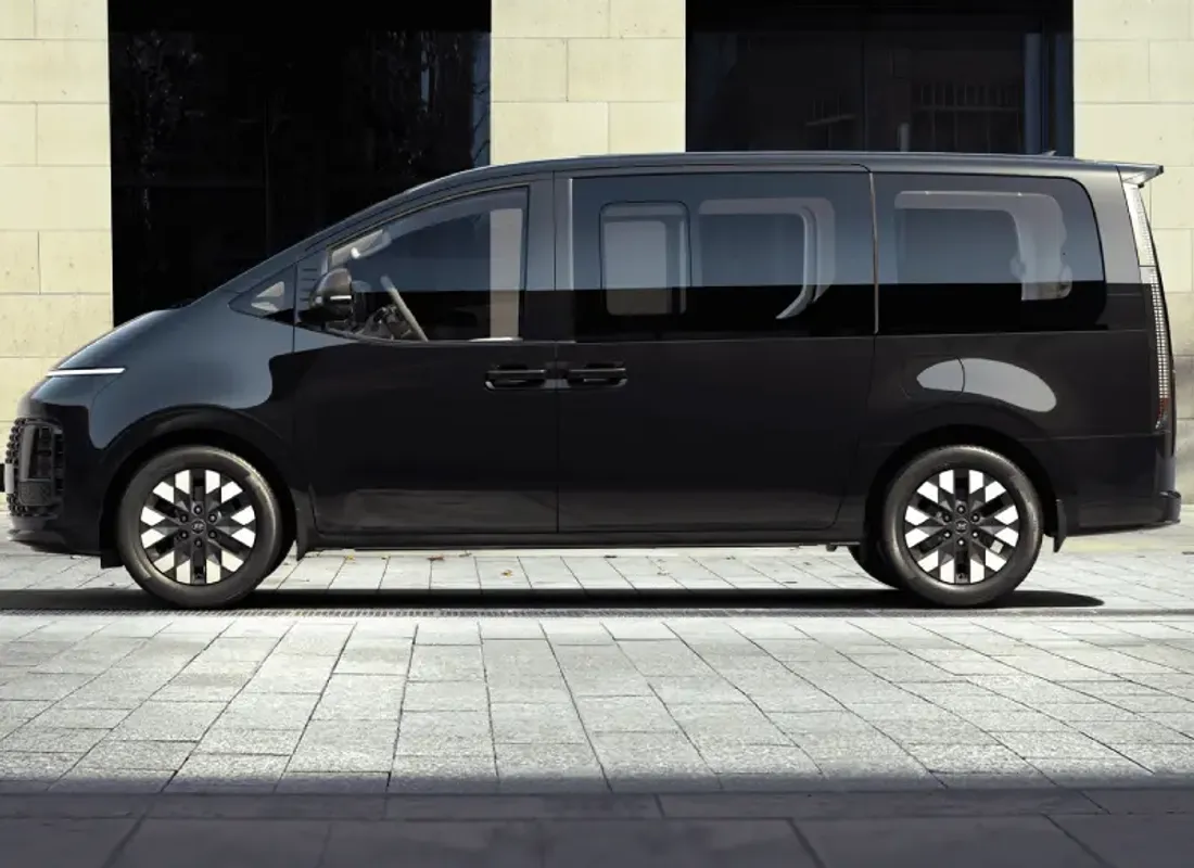 Hyundai STARIA Hybrid