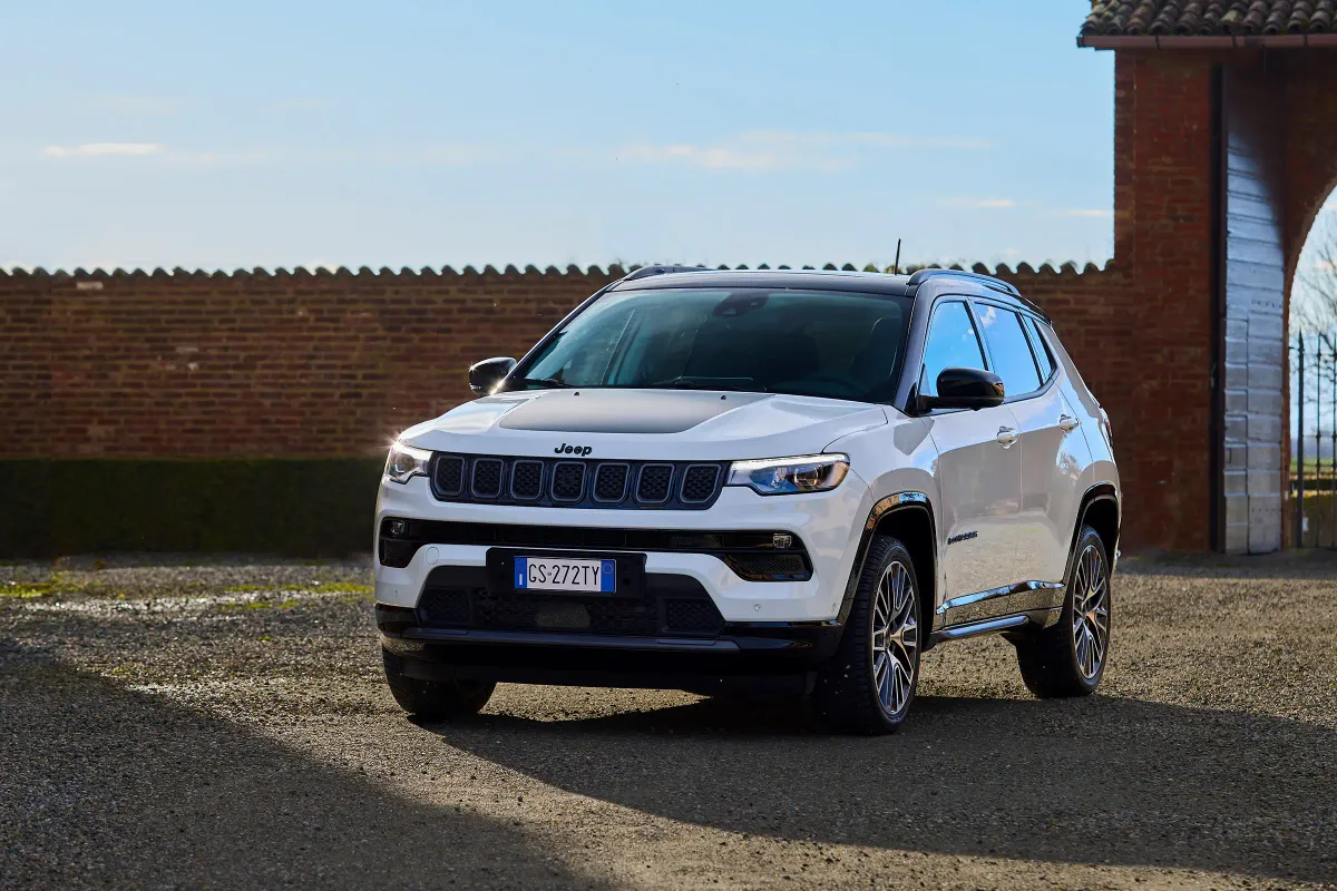Jeep Nuova Compass e-Hybrid