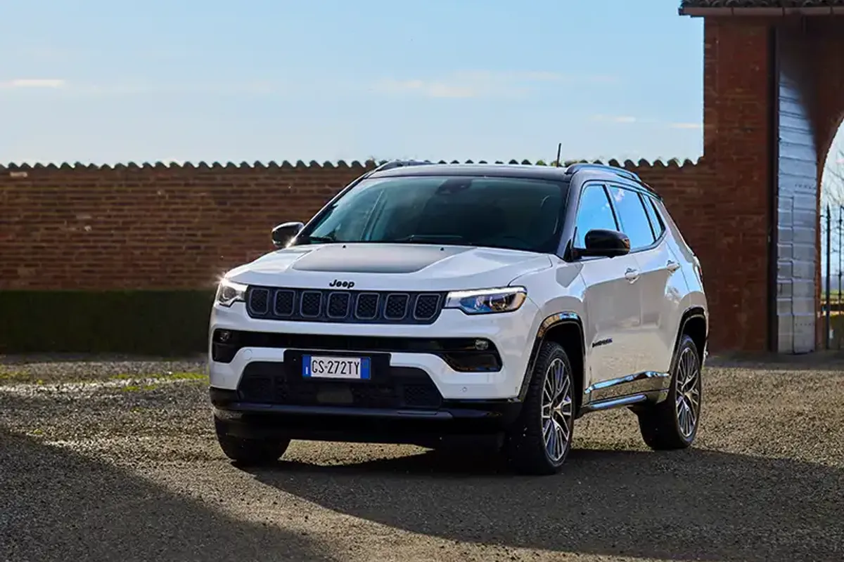 Jeep Nuova Compass e-Hybrid