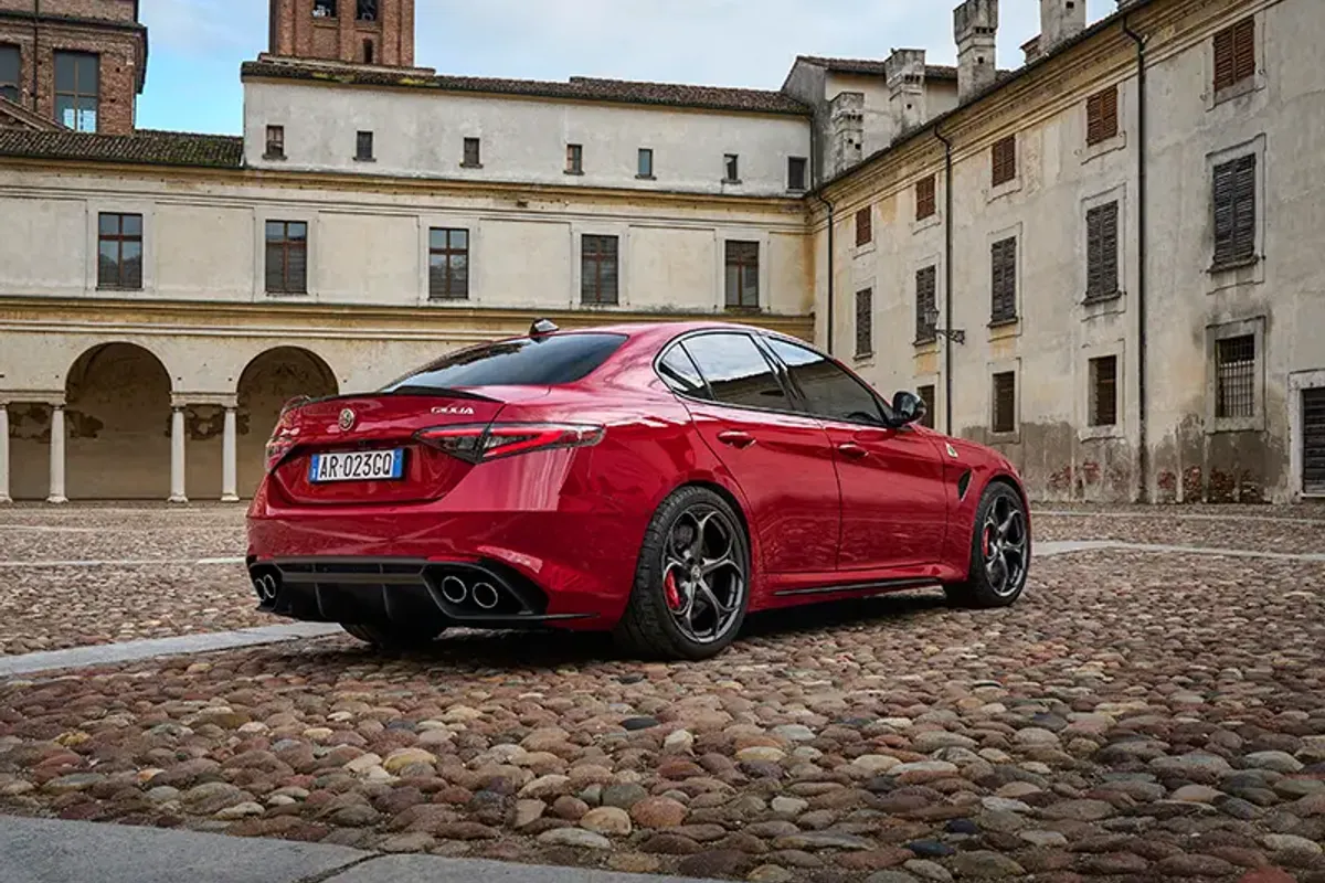 Alfa Romeo Giulia Quadrifoglio