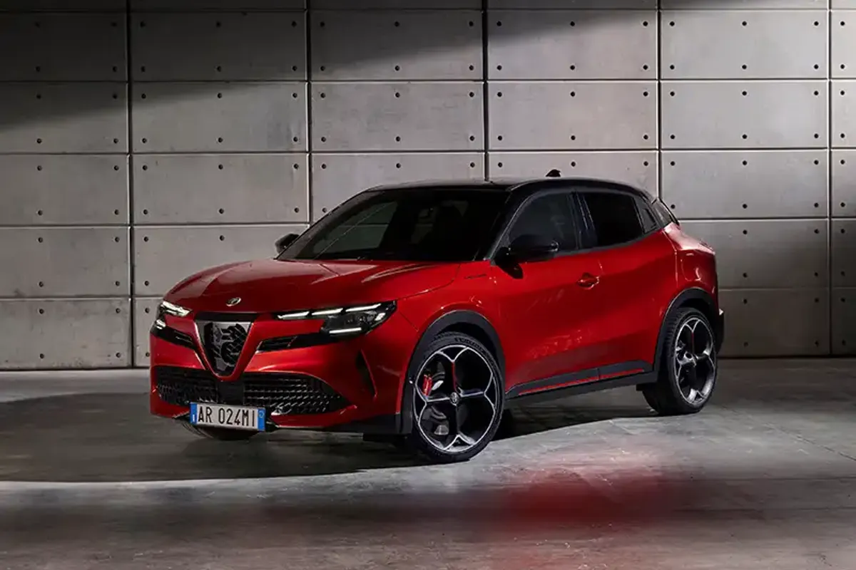 Alfa Romeo Junior Elettrica